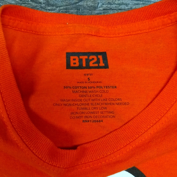 BT21 RJ Tee - Picture 3 of 4